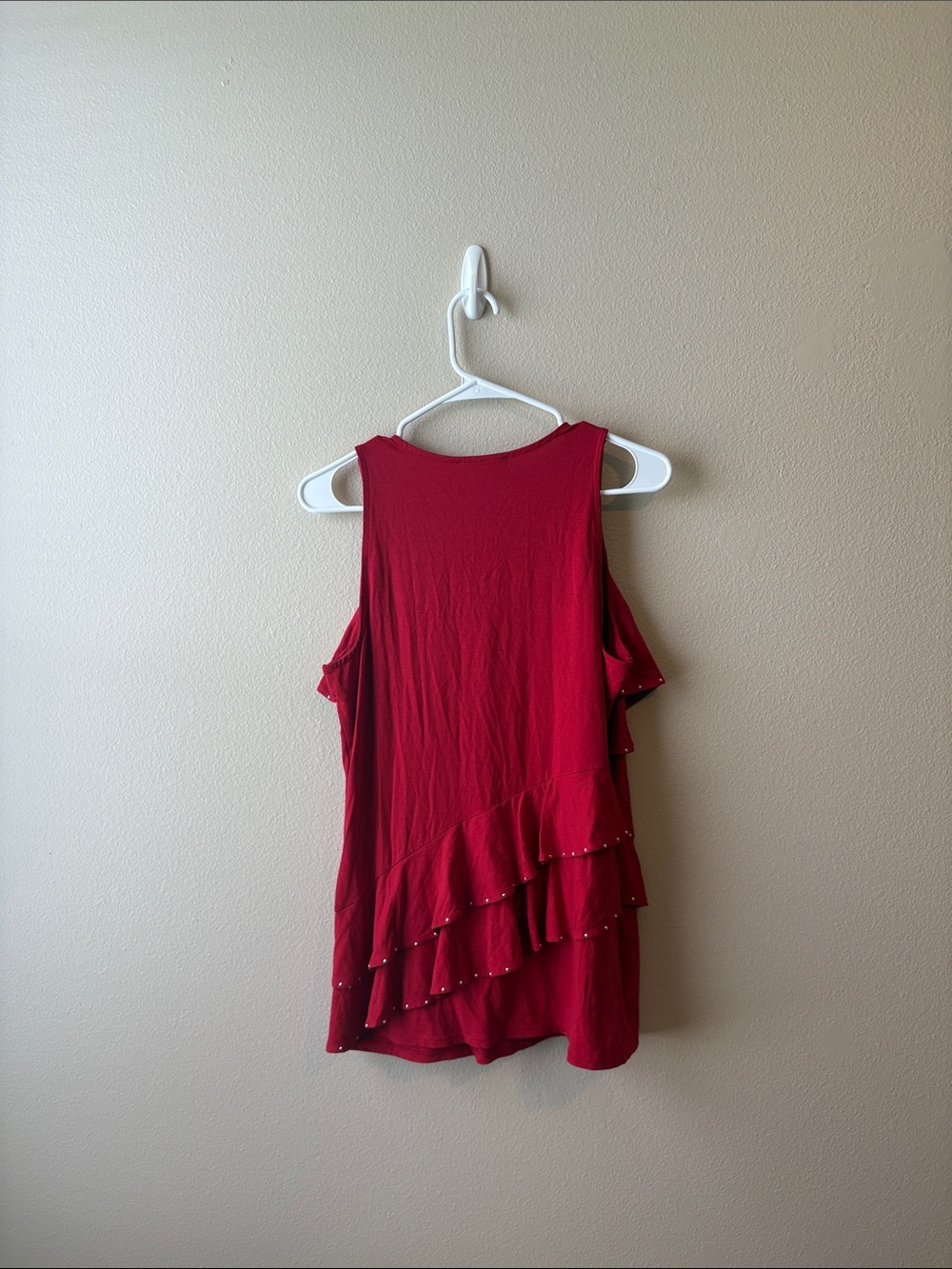 ✨WHBM Ruffle Sparkle Tank✨ - Picture 4 of 4